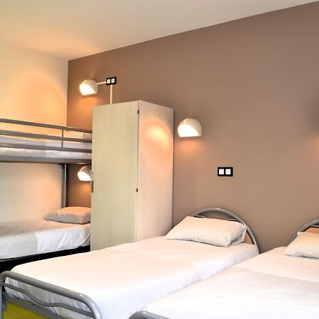 Centre International De Sejour Hostel Λαβάλ Εξωτερικό φωτογραφία
