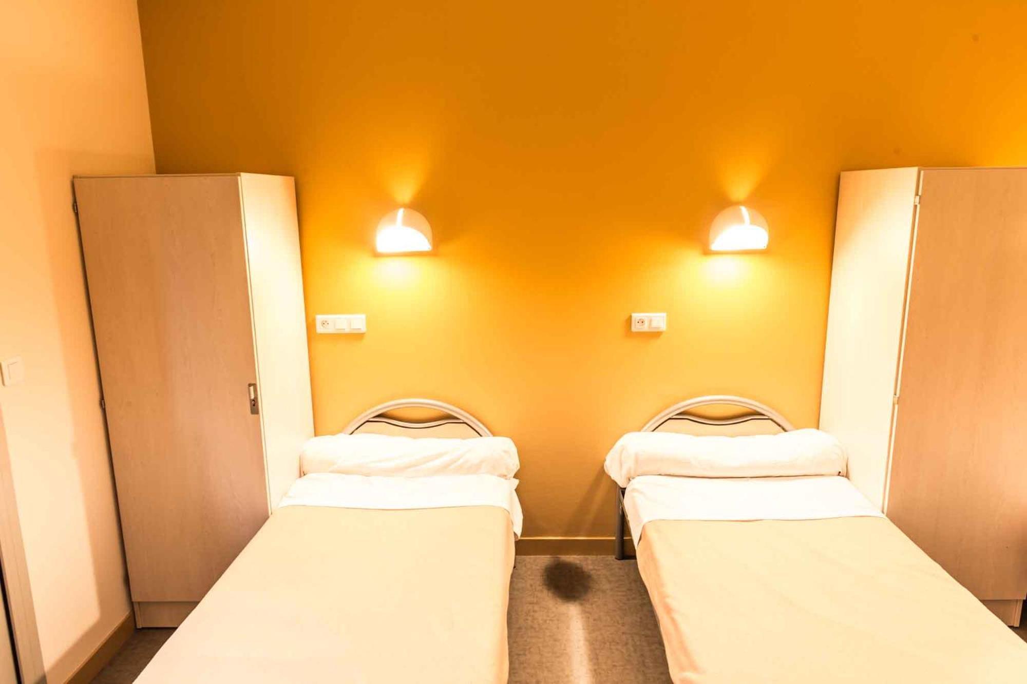Centre International De Sejour Hostel Λαβάλ Εξωτερικό φωτογραφία