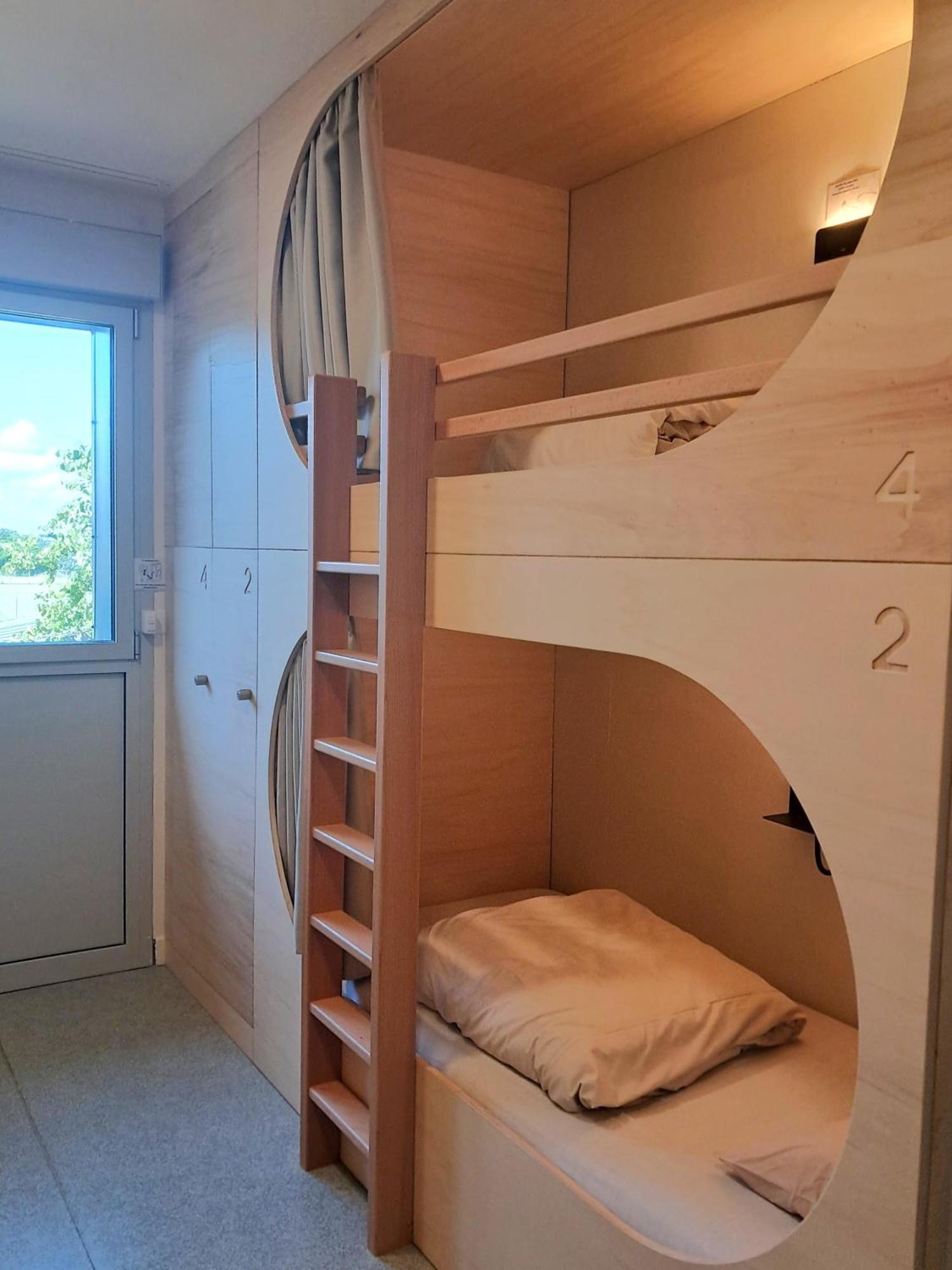 Centre International De Sejour Hostel Λαβάλ Εξωτερικό φωτογραφία