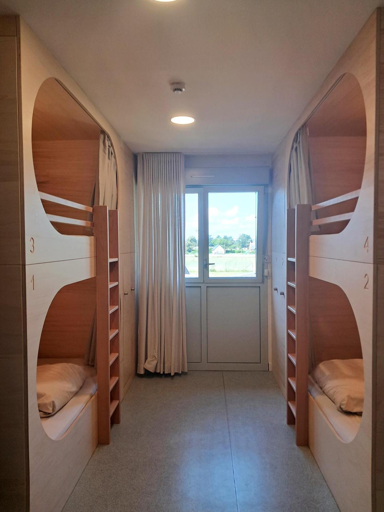 Centre International De Sejour Hostel Λαβάλ Εξωτερικό φωτογραφία
