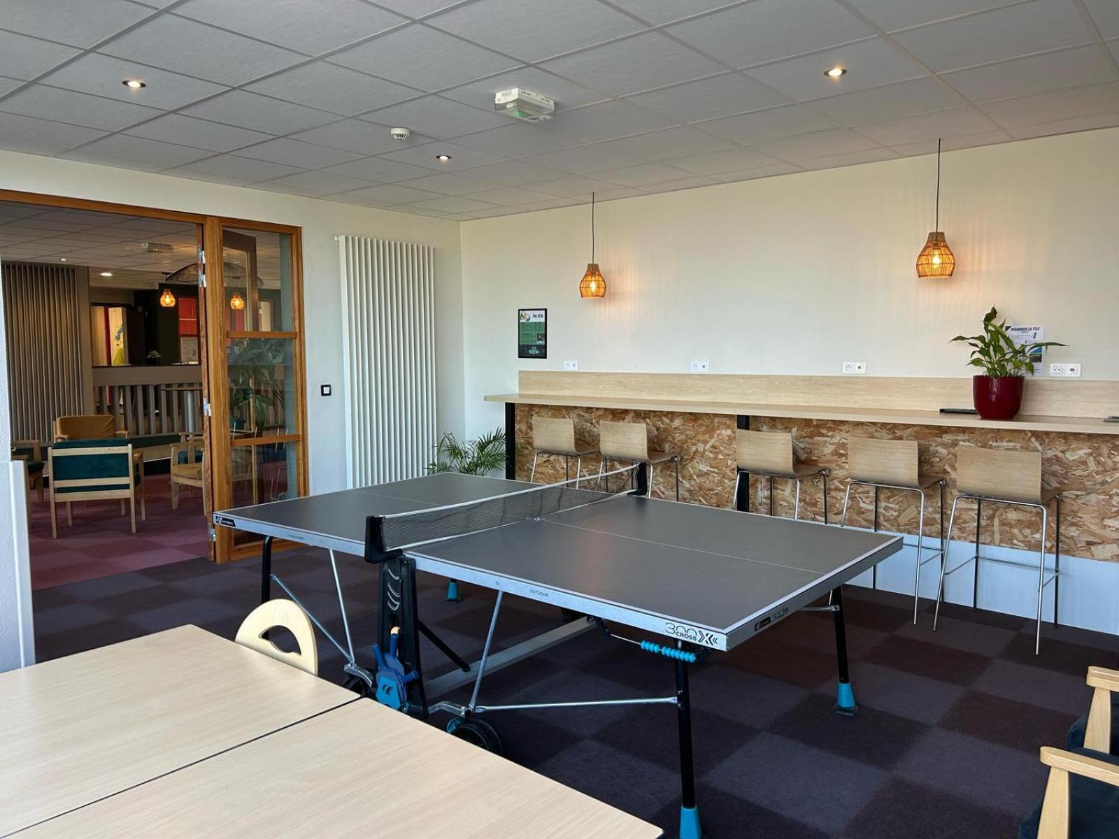 Centre International De Sejour Hostel Λαβάλ Εξωτερικό φωτογραφία